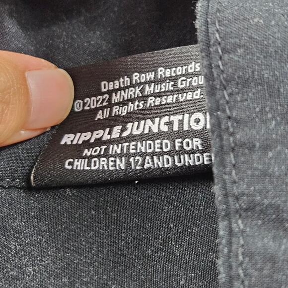 Death Row Records Shirt Mens L Black Button Up Viscose Ripple Junction Smoke - Picture 3 of 8